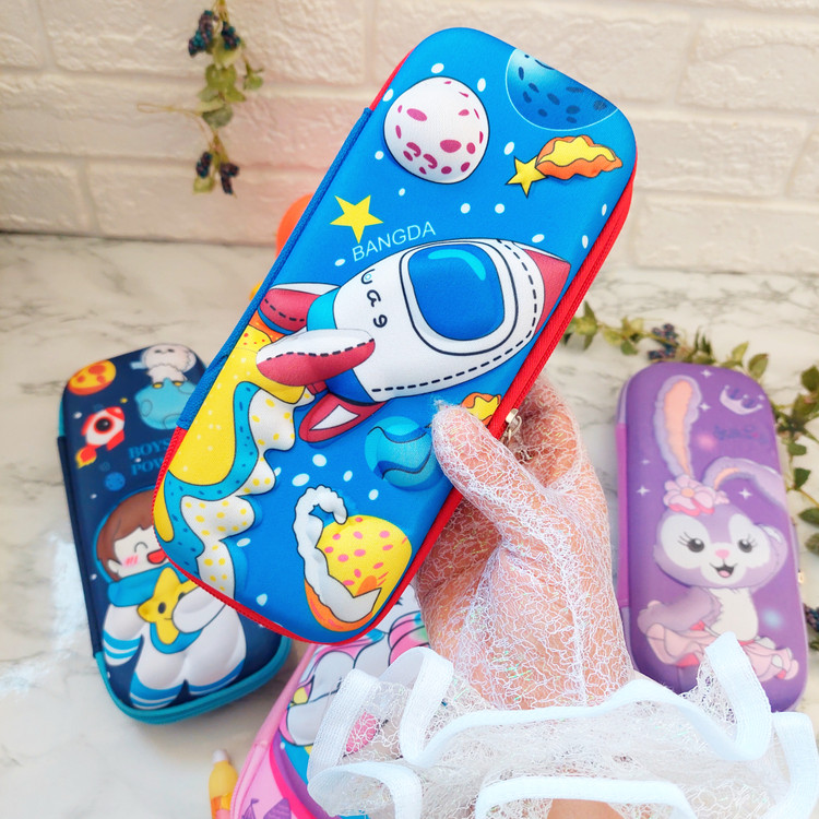 جامدادی تبلتی فضانورد خاص