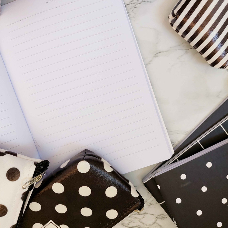 دفتر های برند کیفت