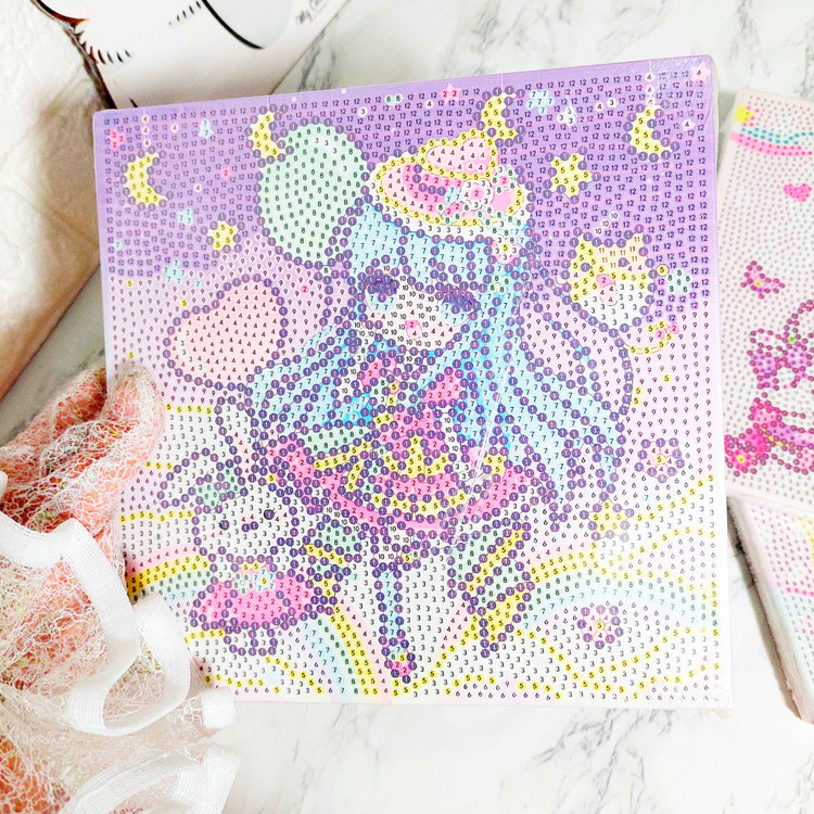 نقاشی الماسی طرح دختر