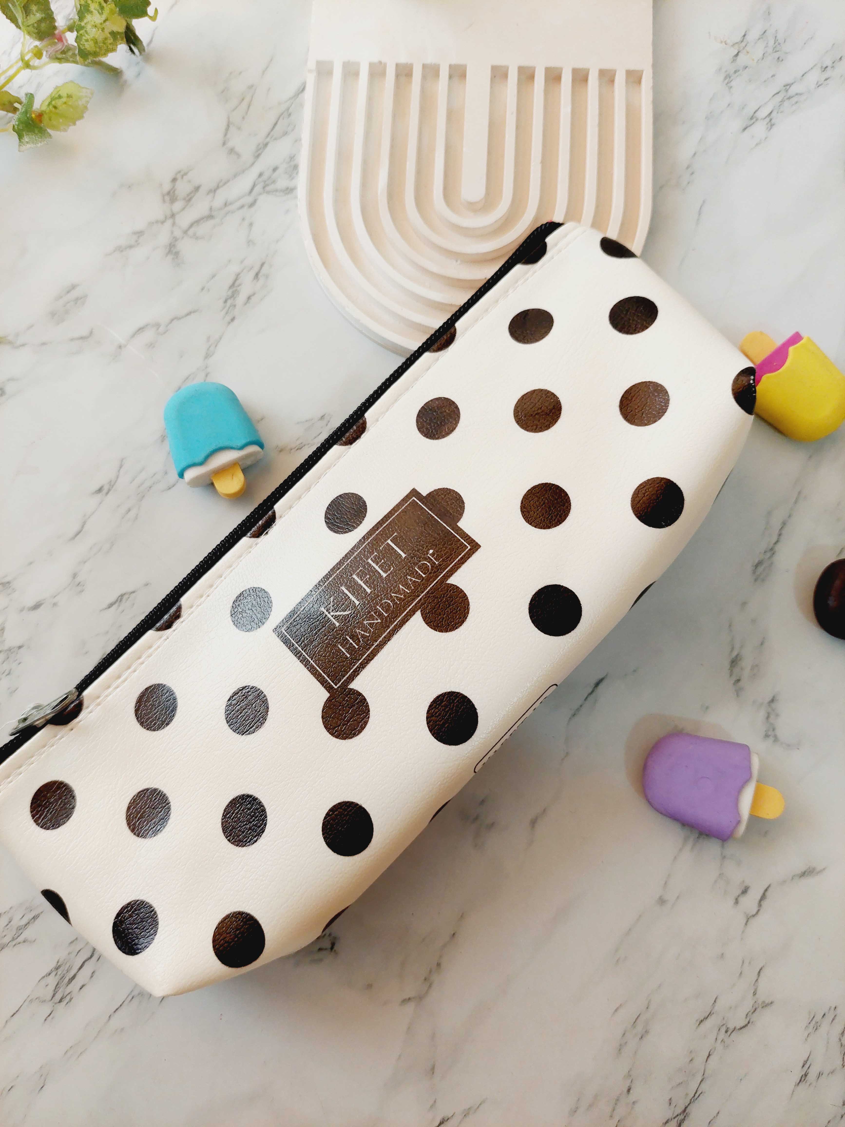 جامدادی کیوت