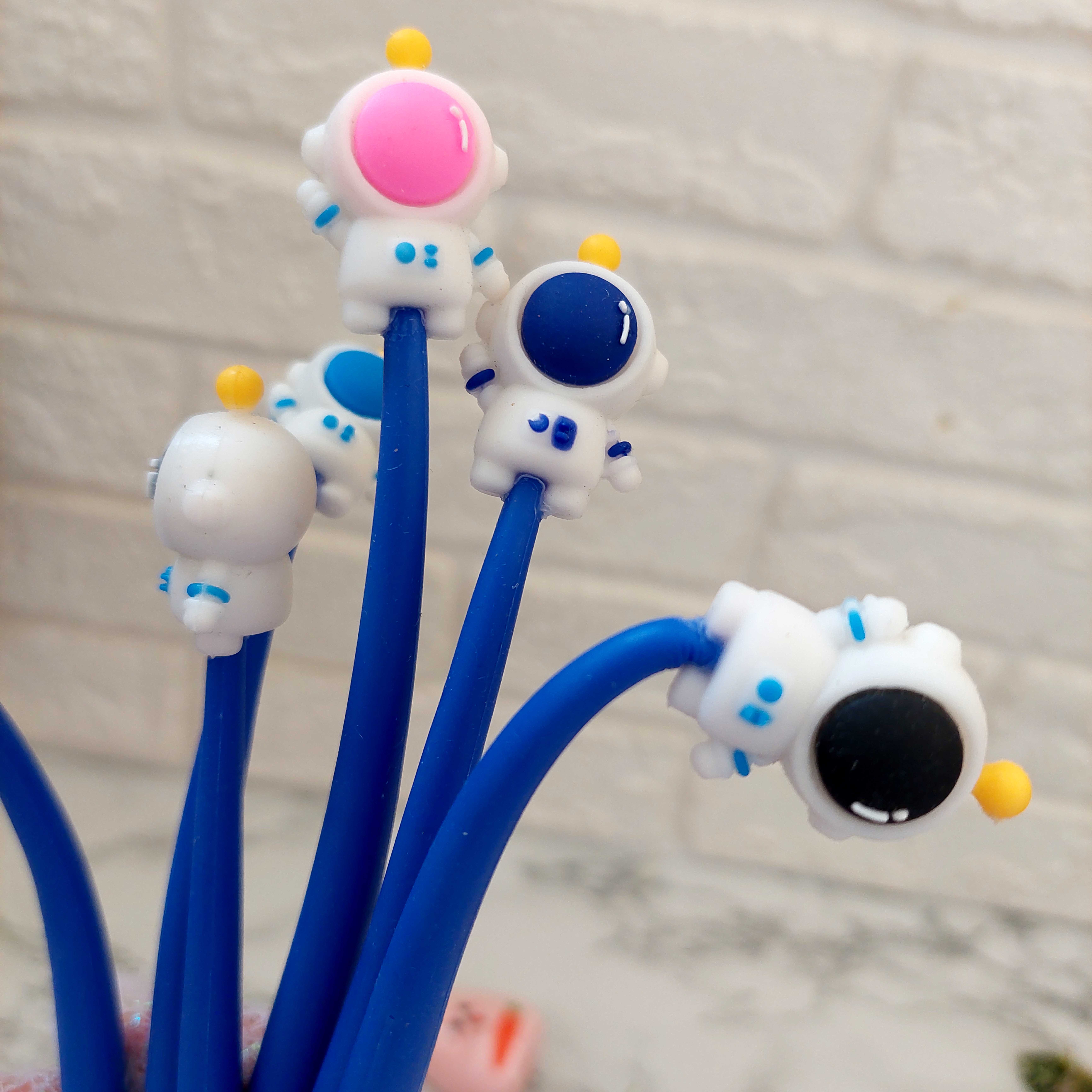 روان نویس لرزان پسرانه