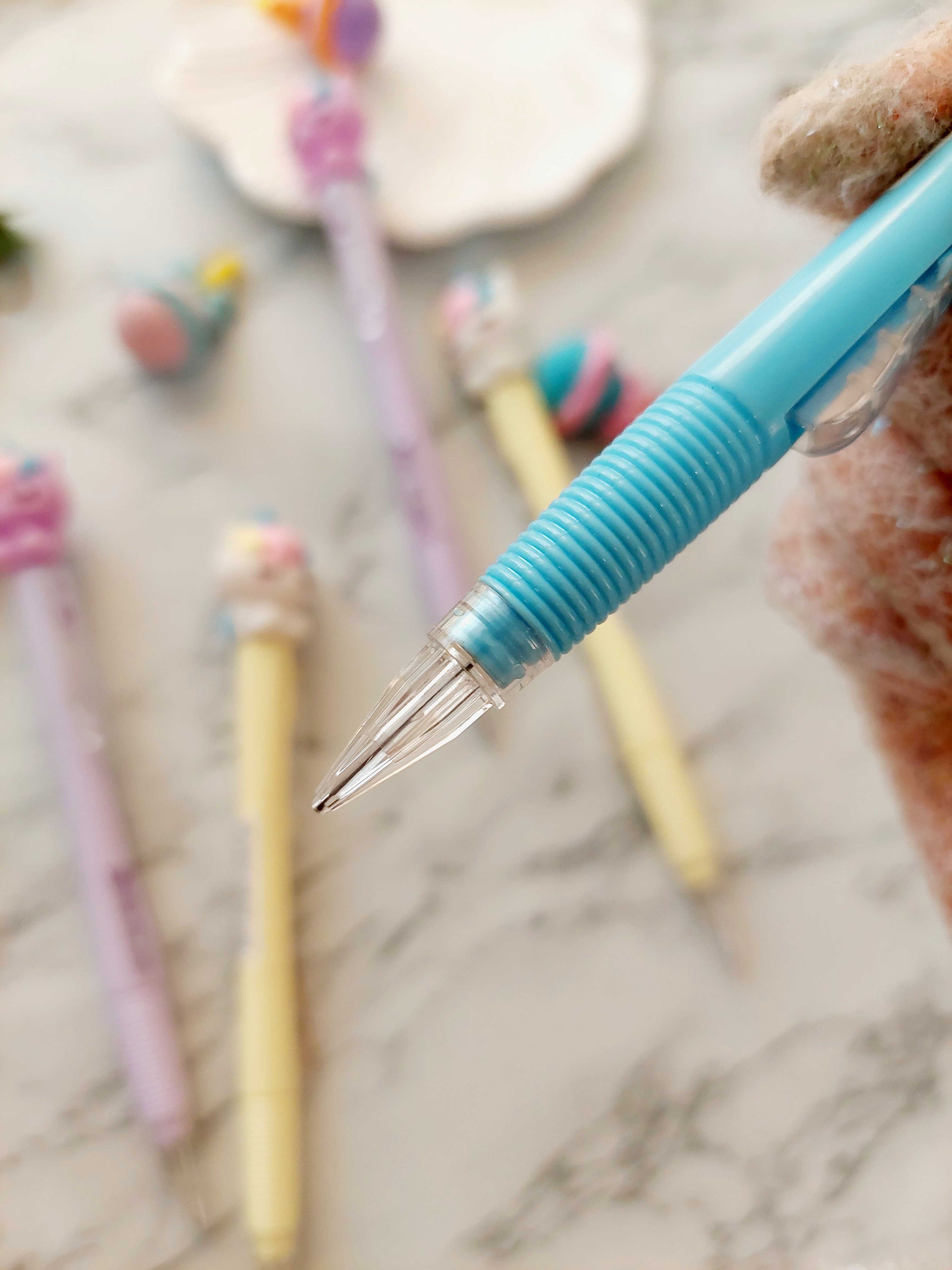 اتود دکمه بغل