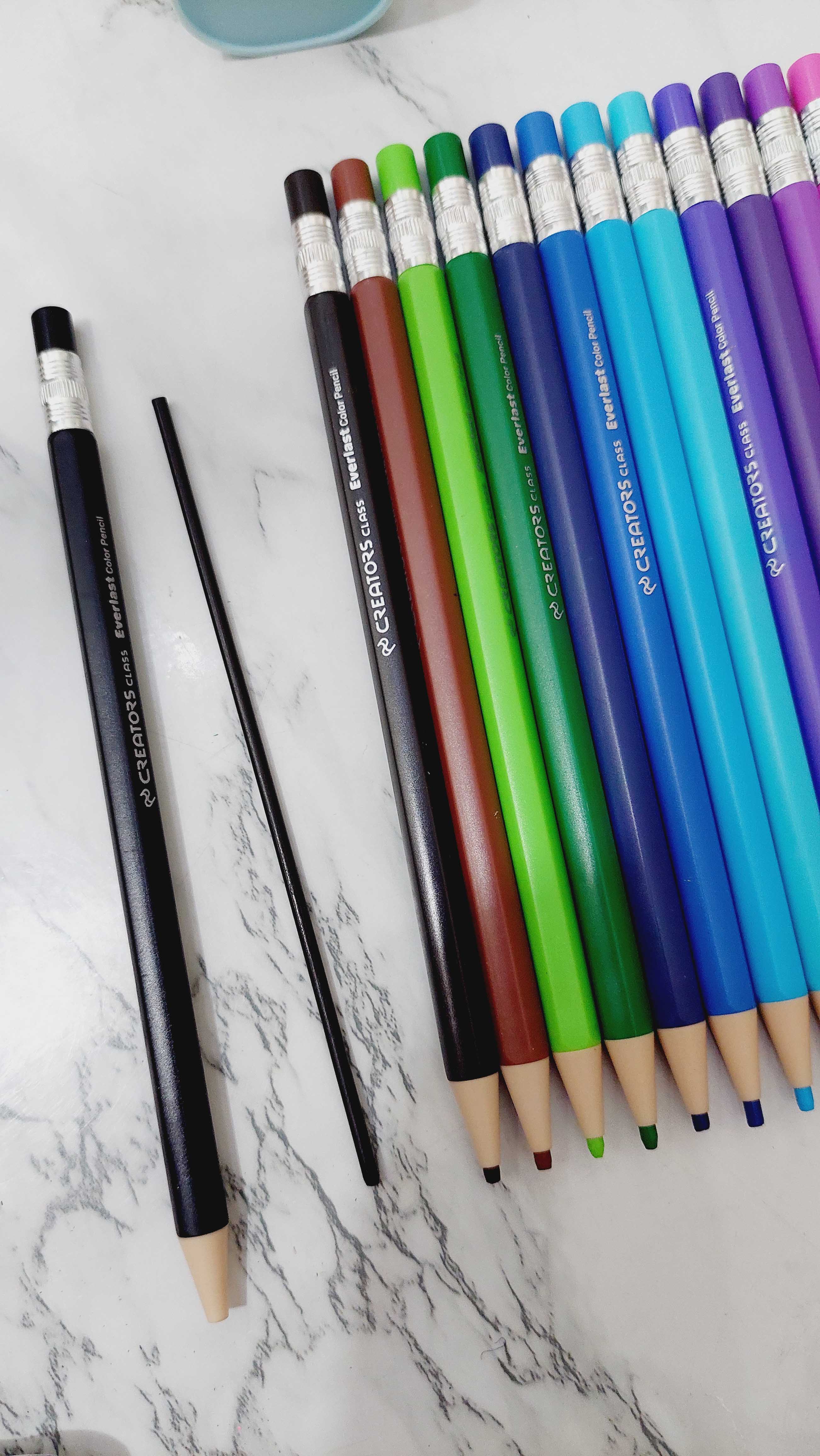 مداد رنگی اورلست