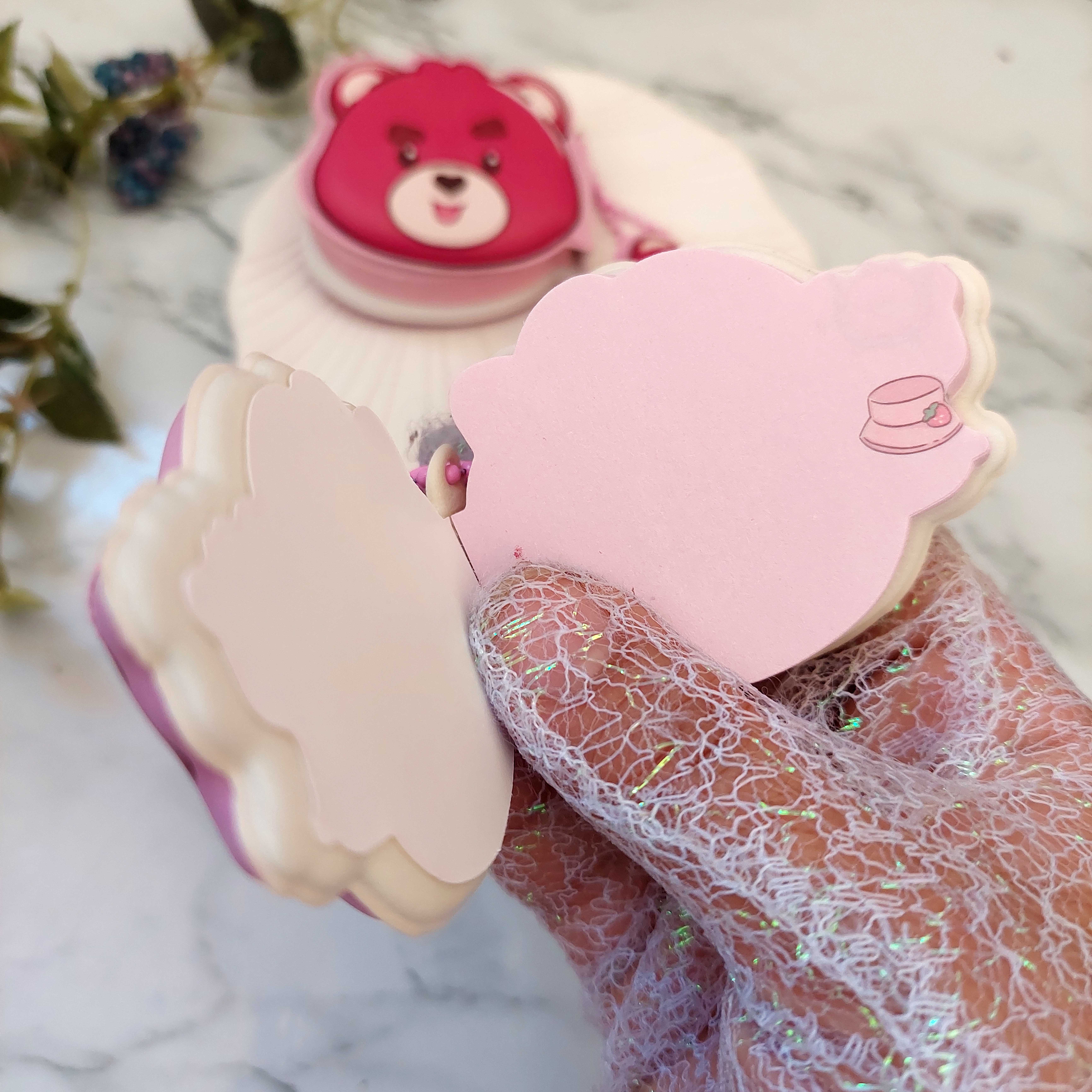 دفترچه داخل رنگی