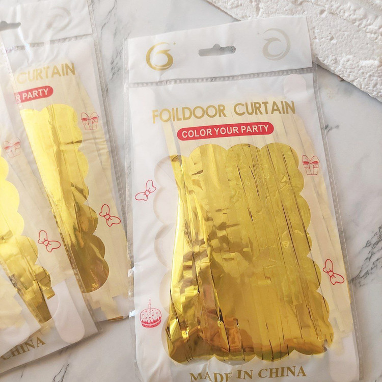 پرده متالایز طلایی