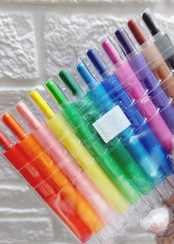 مداد شمعی پیچی