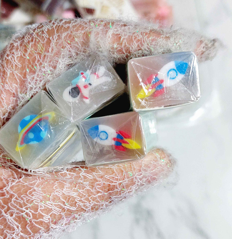 پاکن فضانورد