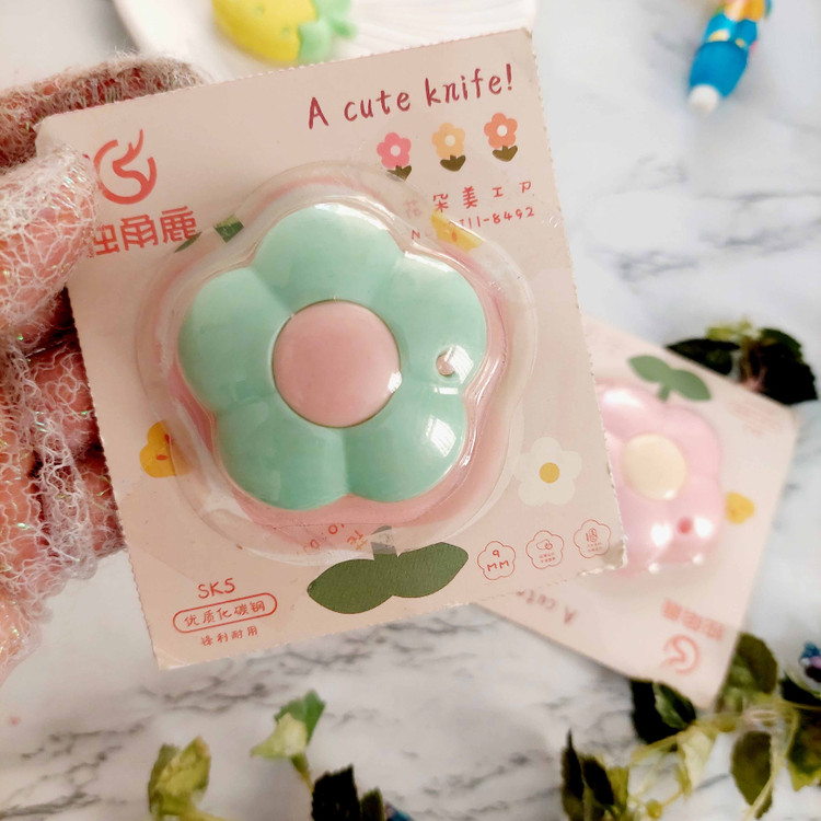 کاتر طرح گل