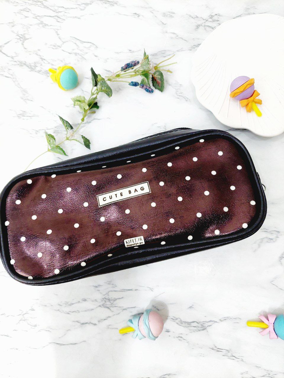 جامدادی بزرگ