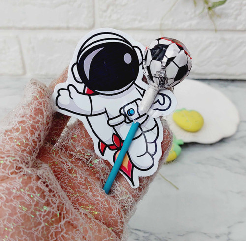 ف مثل فضانورد